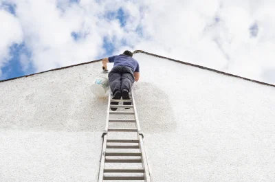 Peinture extérieure à Guînes — façades et ravalement